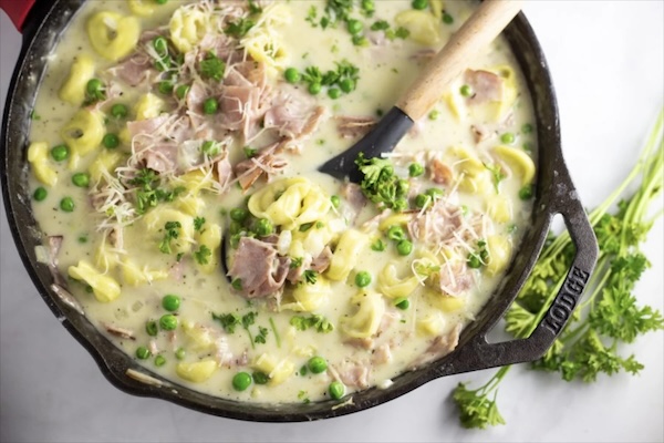 Recipe of the Week: One Pot Creamy Ham and Pea Tortellini